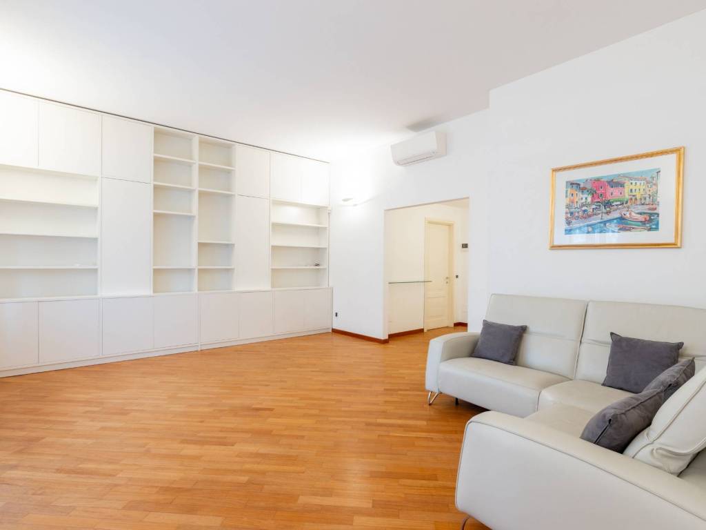 appartamento in affitto a Milano in zona Porta Romana