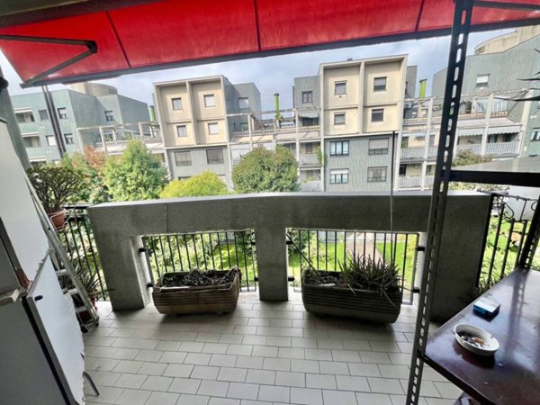 appartamento in affitto a Milano in zona Baggio