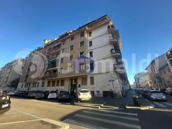 appartamento in affitto a Milano in zona Lorenteggio