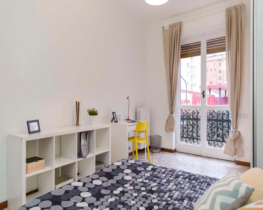 negozio in affitto a Milano in zona Villapizzone