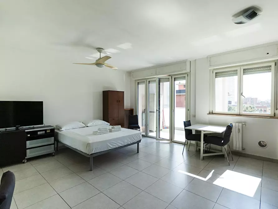 appartamento in affitto a Milano in zona Adriano