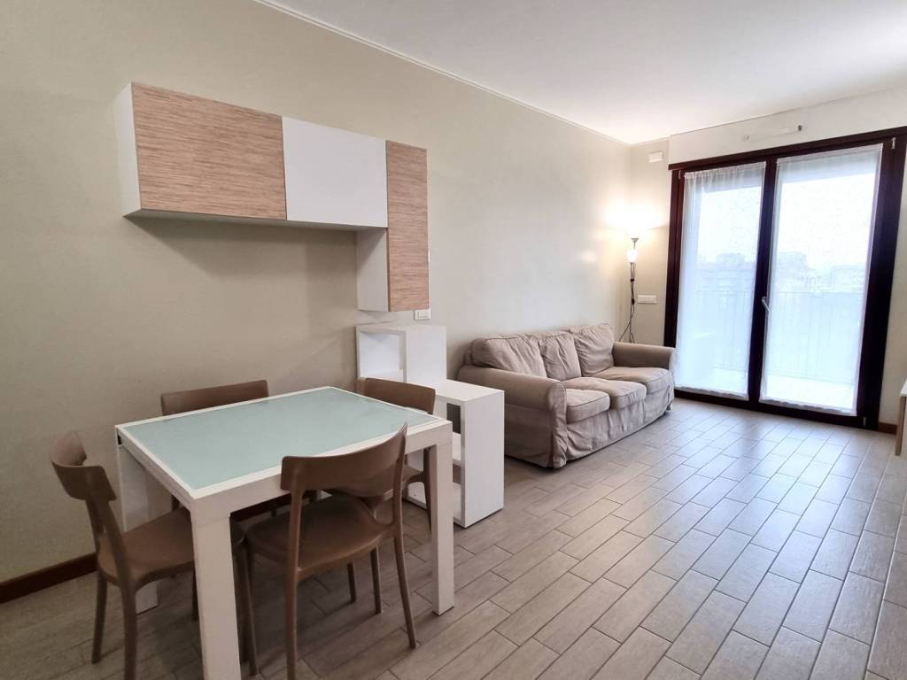 appartamento in affitto a Milano in zona Quarto Cagnino