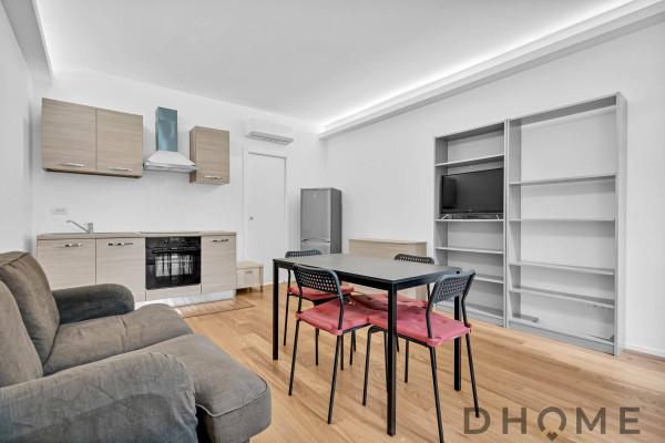 appartamento in affitto a Milano in zona Forze Armate