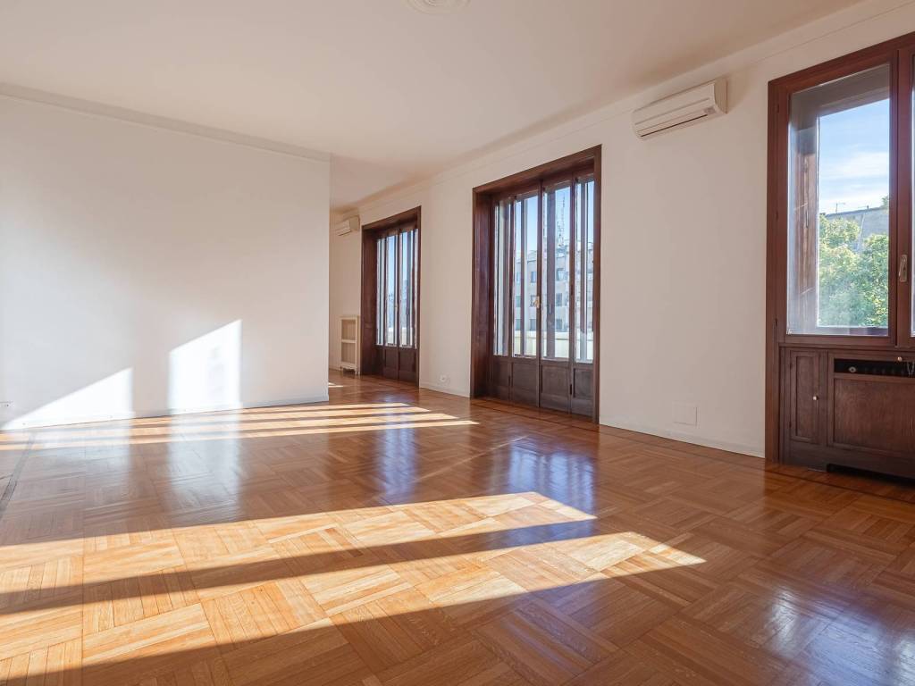 appartamento in affitto a Milano in zona Porta Garibaldi