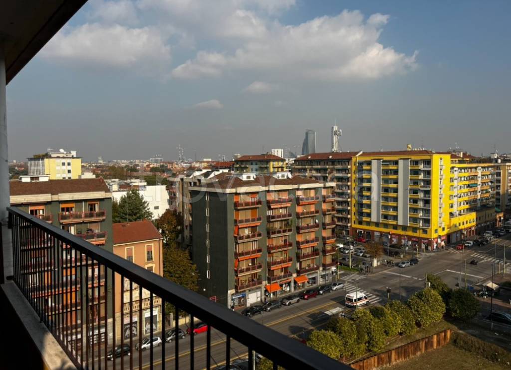 appartamento in affitto a Milano in zona Rembrandt