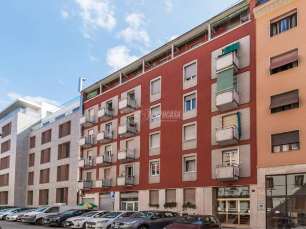 appartamento in affitto a Milano in zona Montalbino