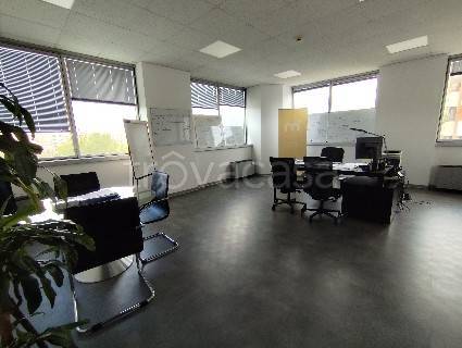 ufficio in affitto a Milano in zona Gratosoglio