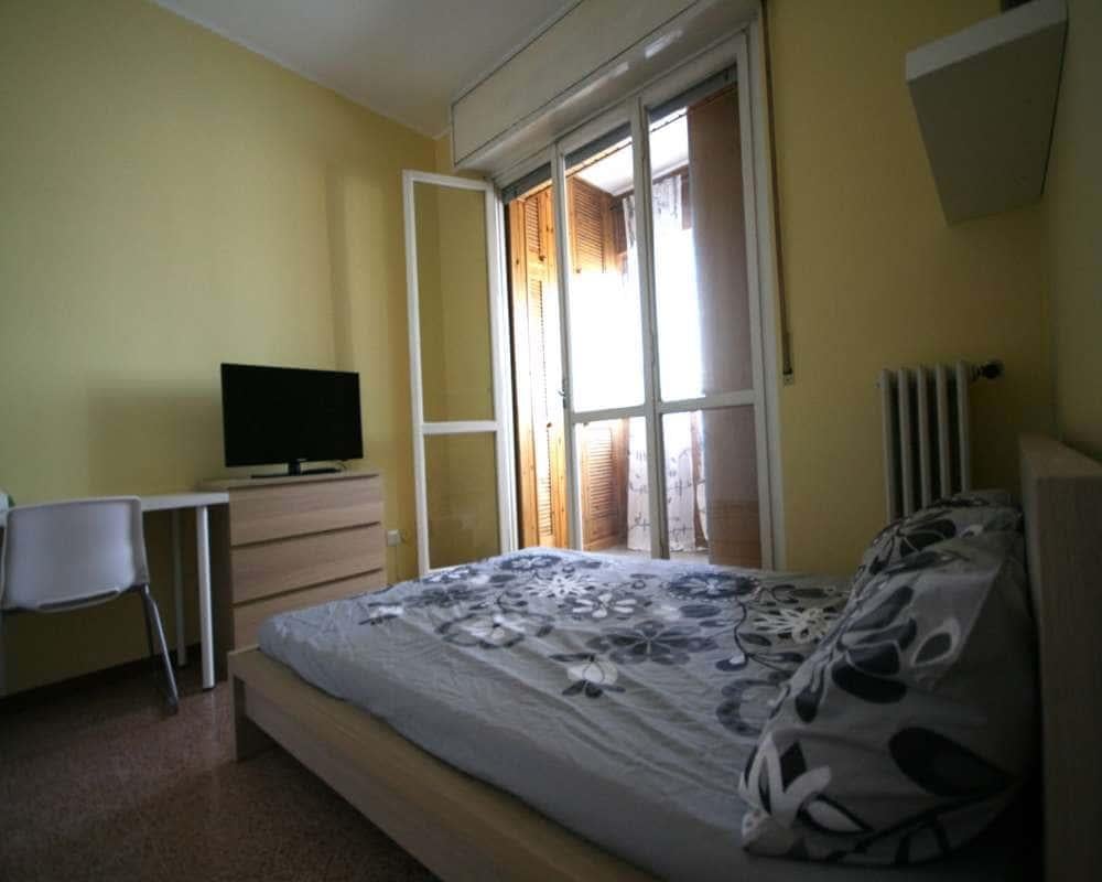 negozio in affitto a Milano in zona Quarto Cagnino