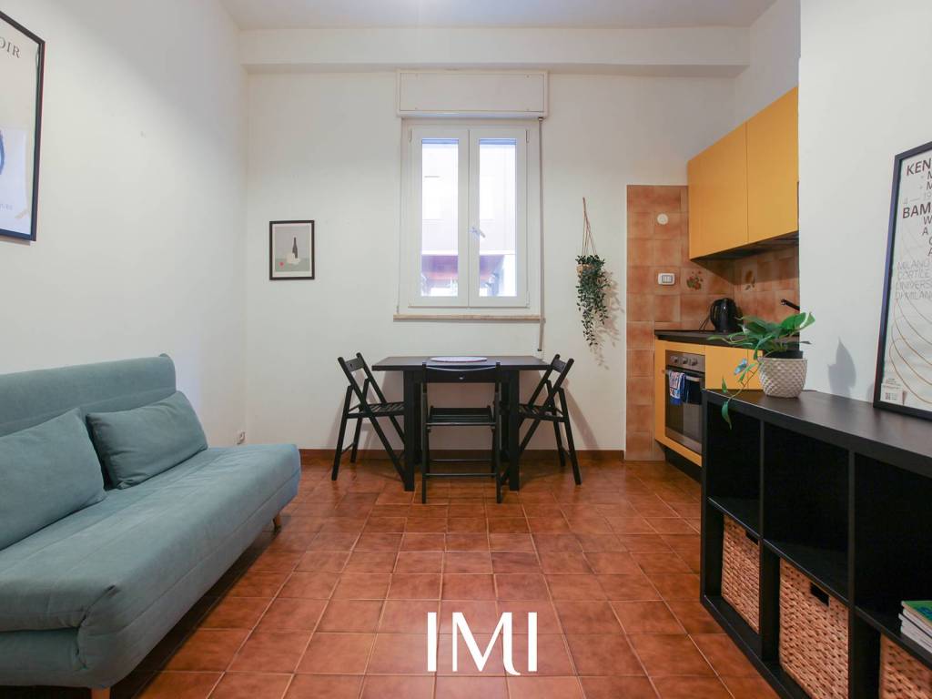 appartamento in affitto a Milano in zona Lorenteggio