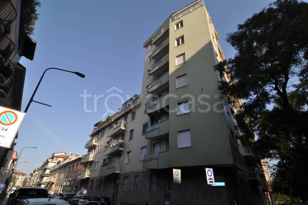 appartamento in affitto a Milano in zona Ghisolfa
