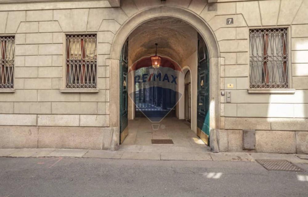 ufficio in affitto a Milano in zona Sant'Ambrogio