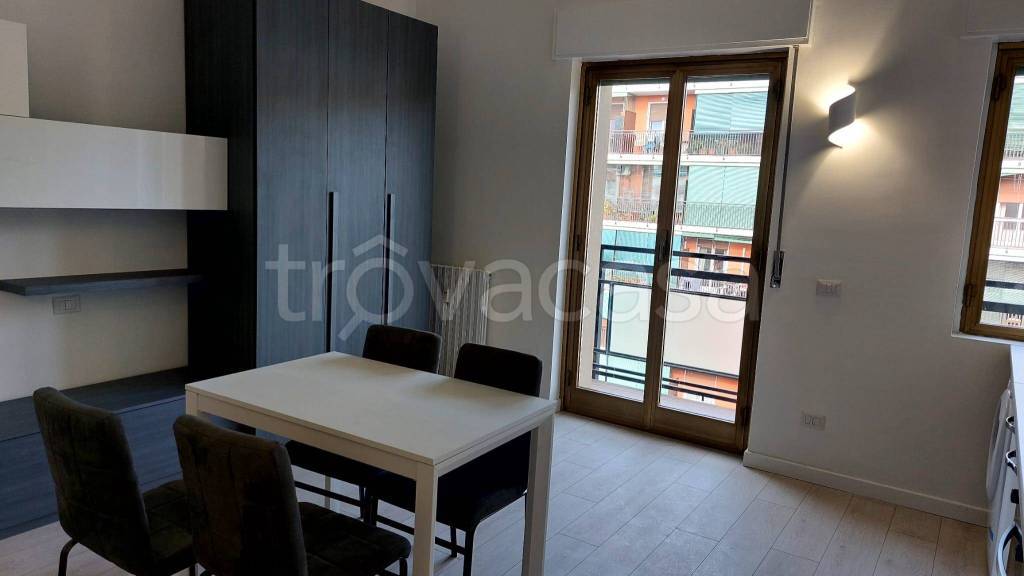 appartamento in affitto a Milano in zona Corvetto