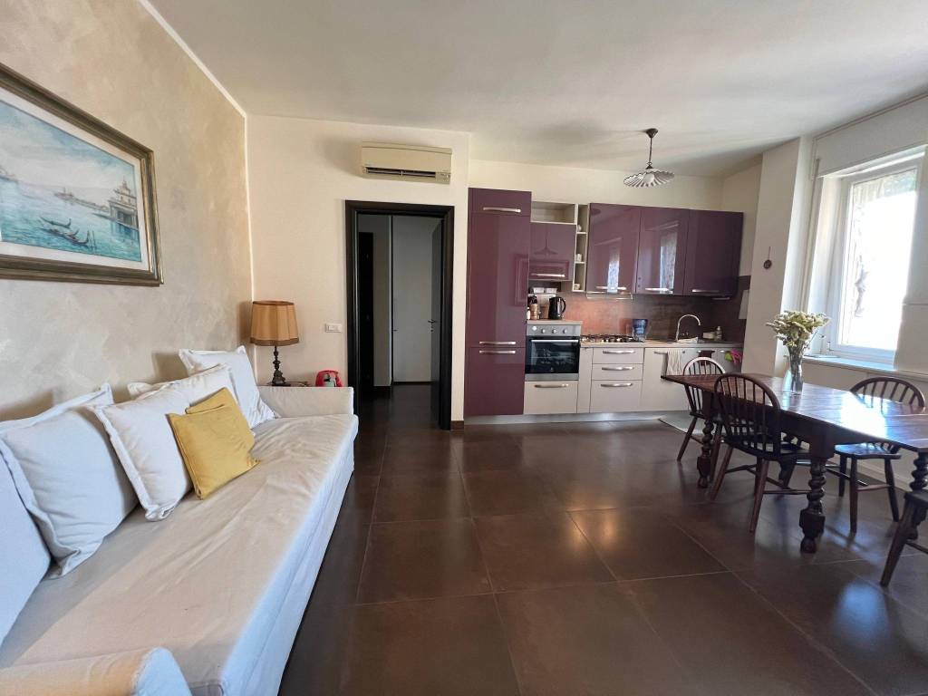 appartamento in affitto a Milano in zona Isola