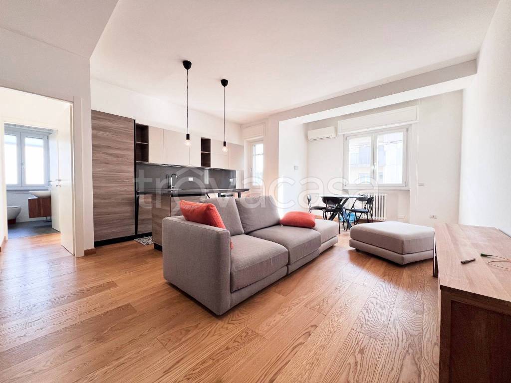 appartamento in affitto a Milano in zona Isola