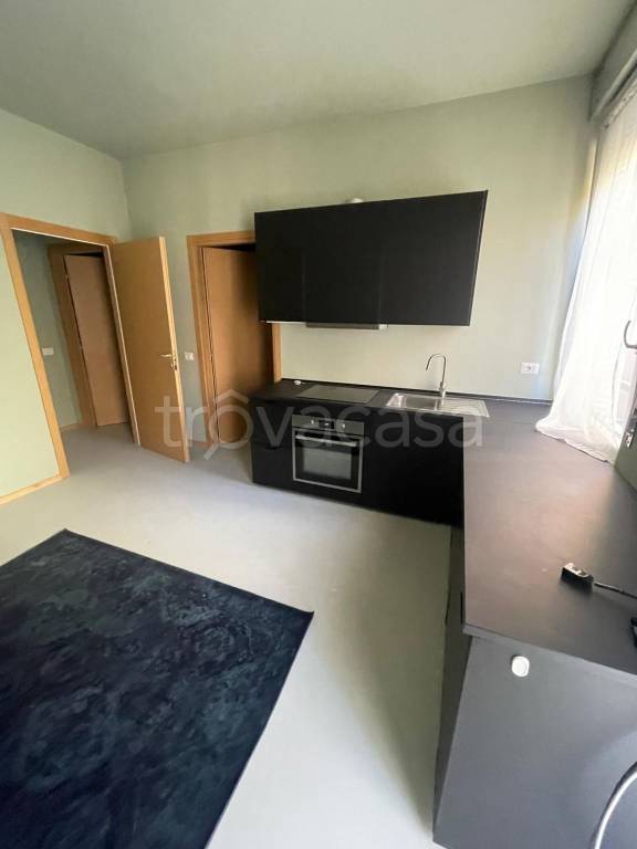 appartamento in affitto a Milano in zona Barona