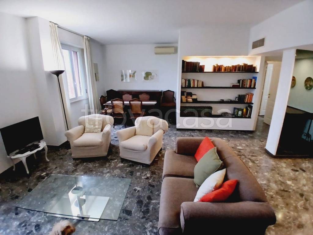 appartamento in affitto a Milano in zona Precotto