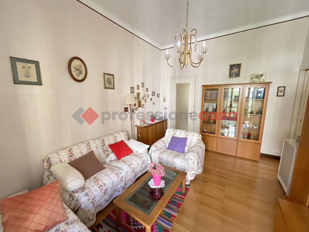 appartamento in affitto a Milano in zona Cascina dei Pomi