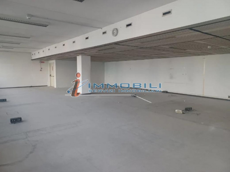 ufficio in affitto a Milano