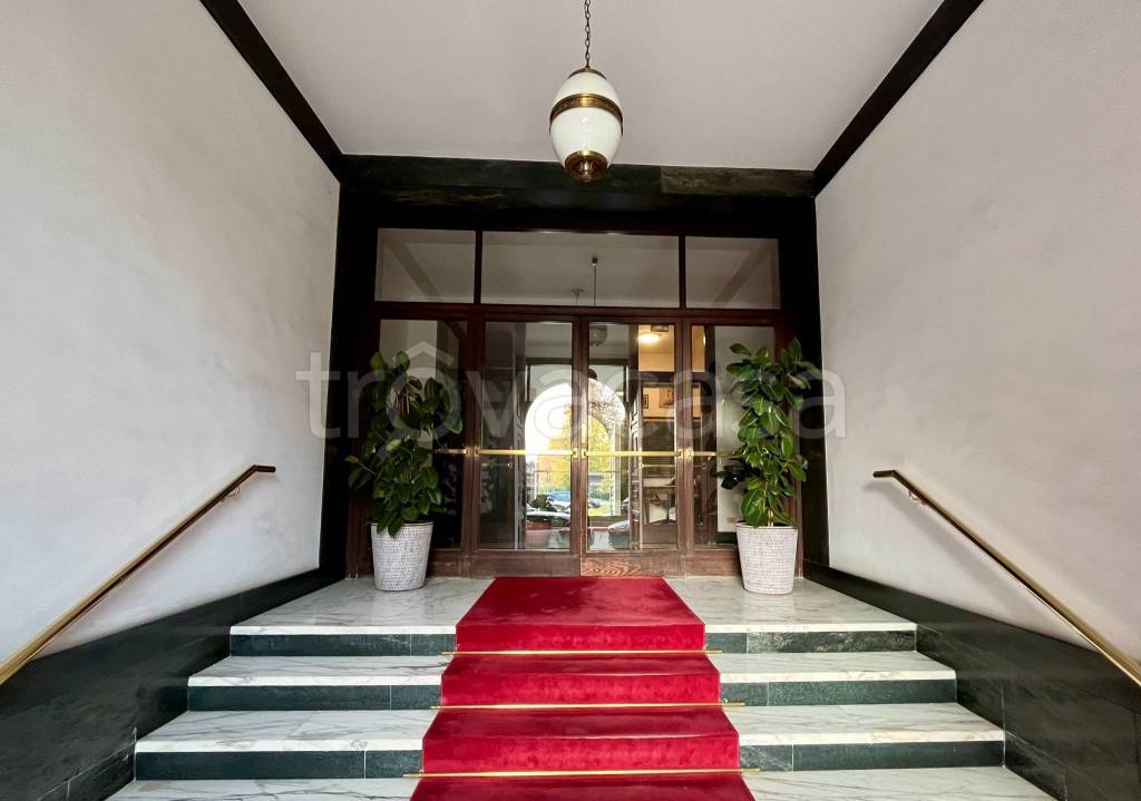 ufficio in affitto a Milano in zona Sant'Ambrogio