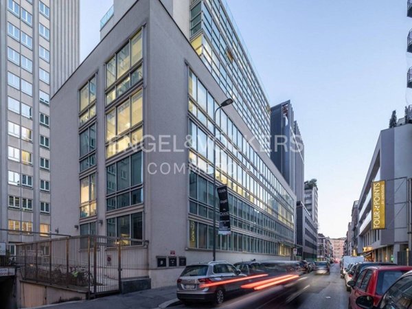 ufficio in affitto a Milano in zona Centro Direzionale