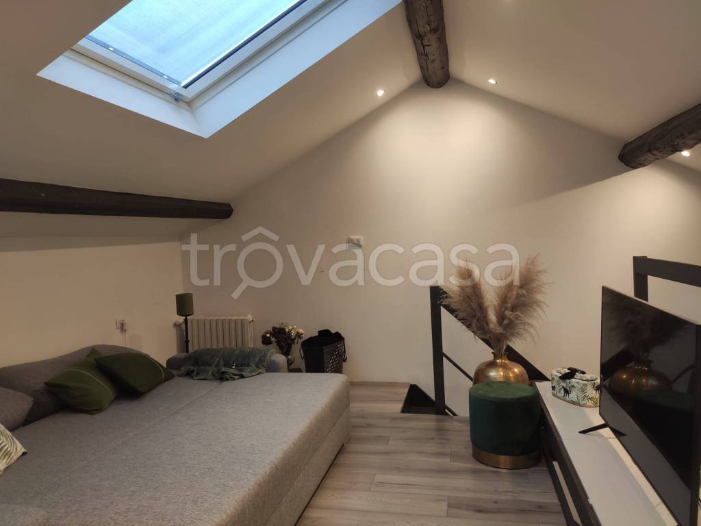 appartamento in affitto a Milano in zona Isola