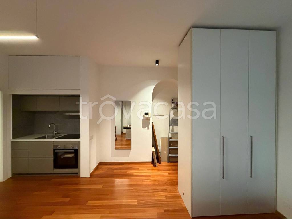 appartamento in affitto a Milano in zona XXII Marzo