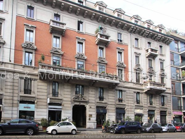 negozio in affitto a Milano in zona Solari