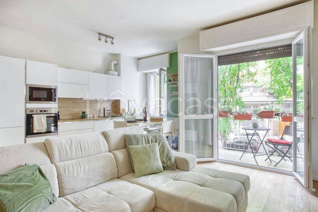 appartamento in affitto a Milano in zona Sempione