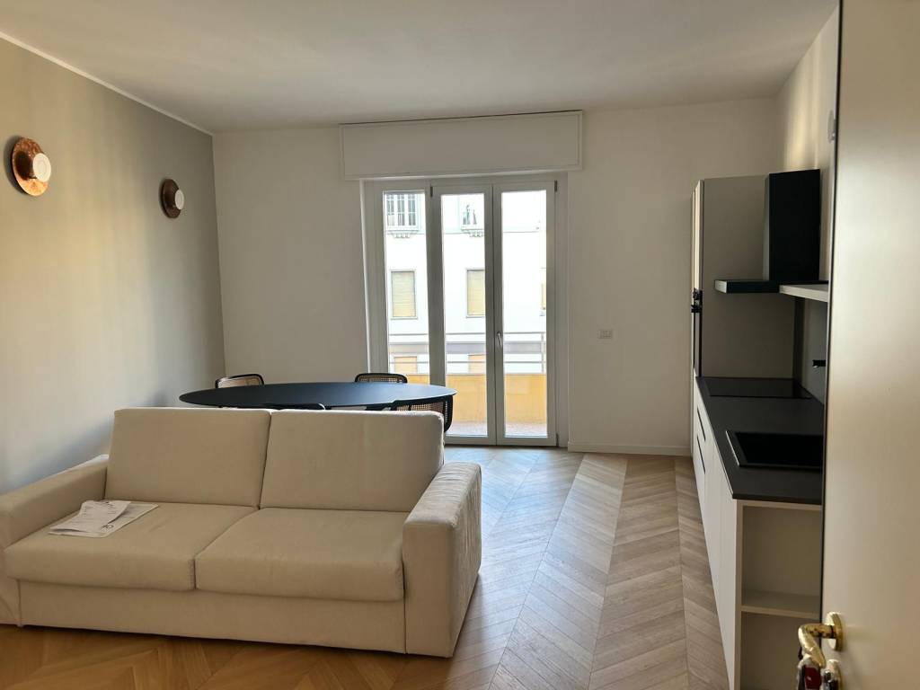 appartamento in affitto a Milano in zona Centro Direzionale