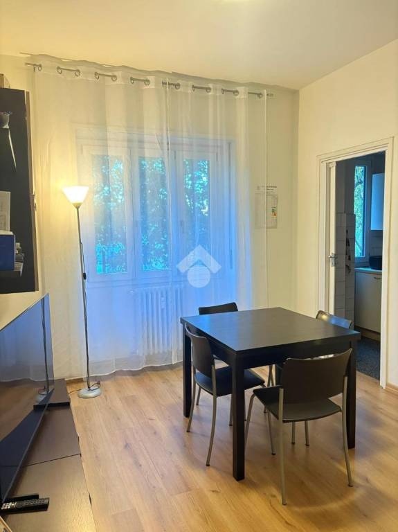 appartamento in affitto a Milano in zona Famagosta