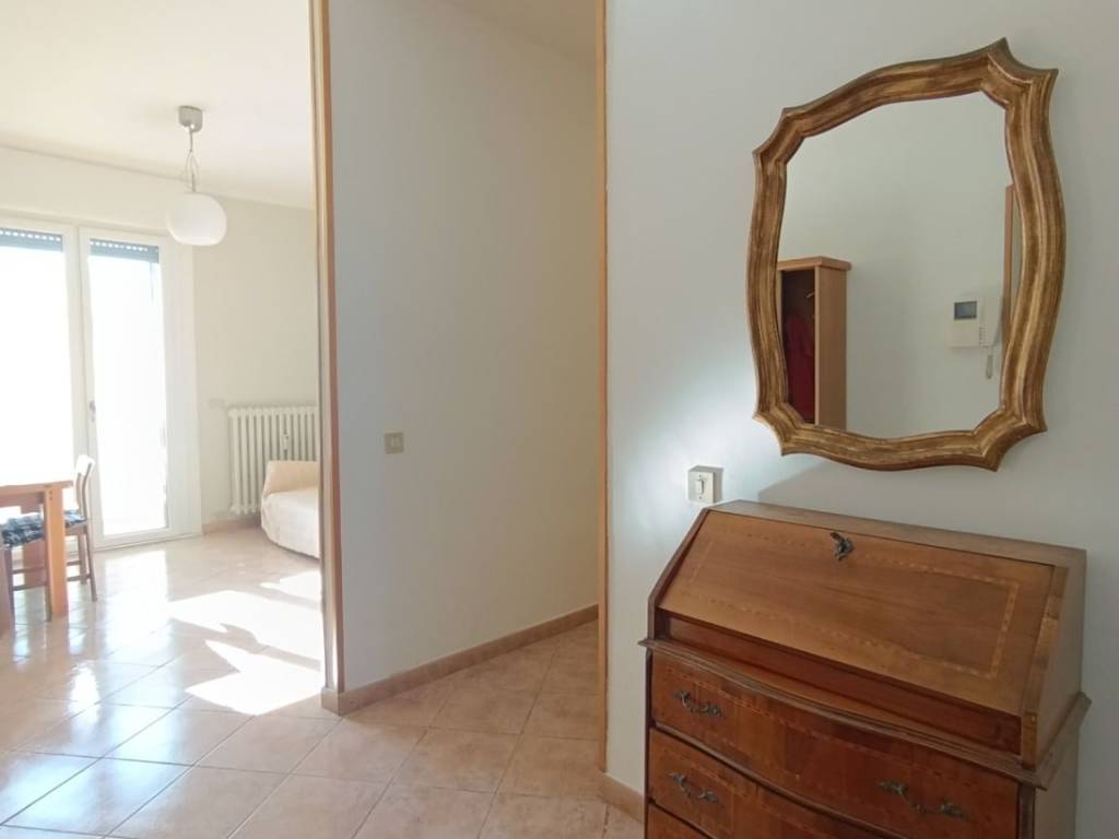 appartamento in affitto a Milano in zona Famagosta