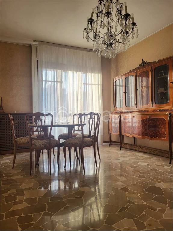 appartamento in affitto a Milano in zona Affori