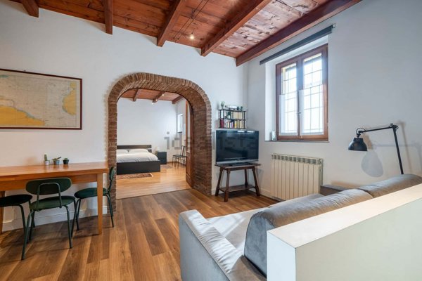 appartamento in affitto a Milano in zona Porta Genova