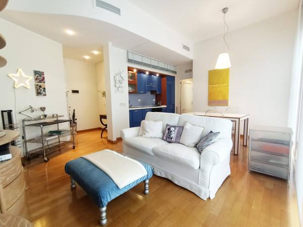 appartamento in affitto a Milano in zona Porta Nuova