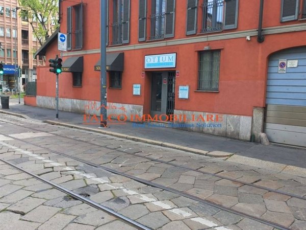 negozio in affitto a Milano in zona Vigentino