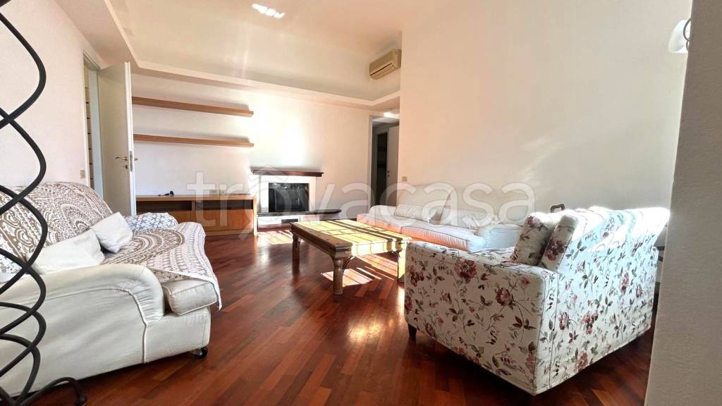 appartamento in affitto a Milano in zona Bocconi