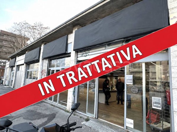 negozio in affitto a Milano in zona Barona