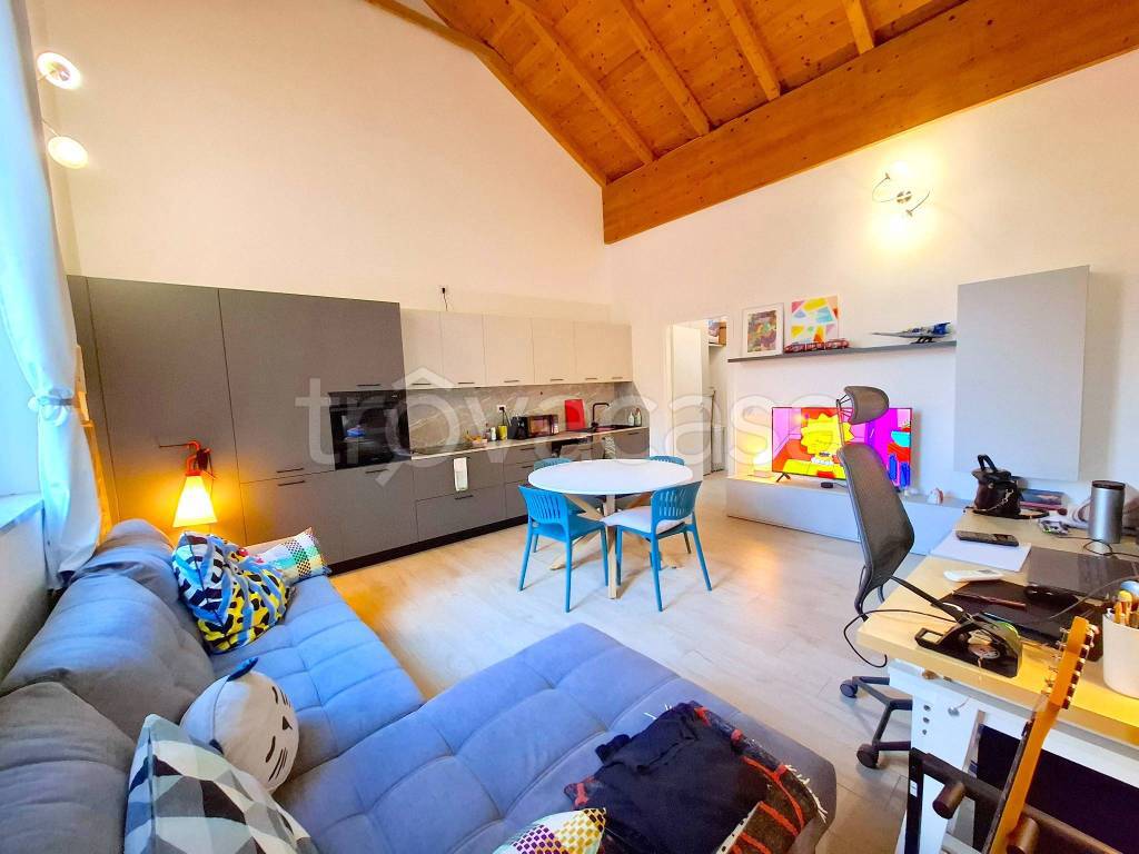 appartamento in affitto a Milano in zona Affori