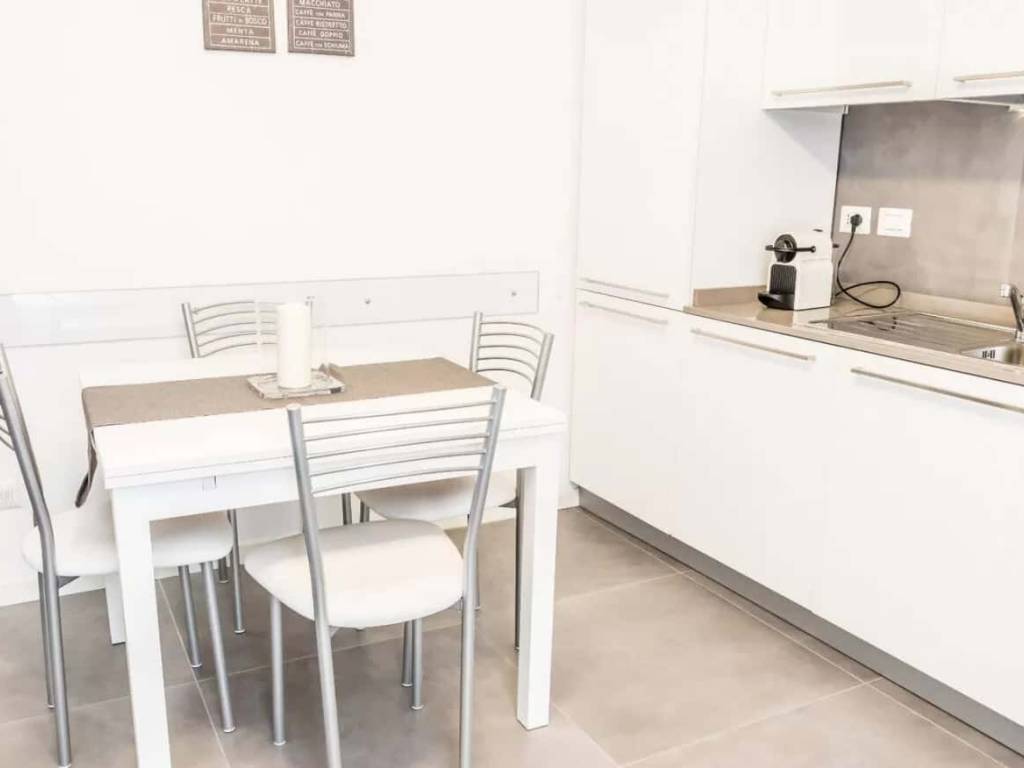 appartamento in affitto a Milano in zona Centro Direzionale