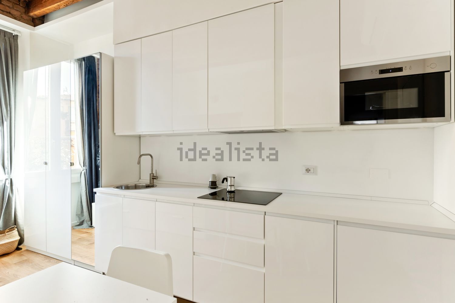 monolocale in affitto a Milano in zona Loreto