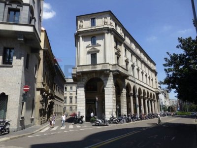 negozio in affitto a Milano in zona Centro Storico