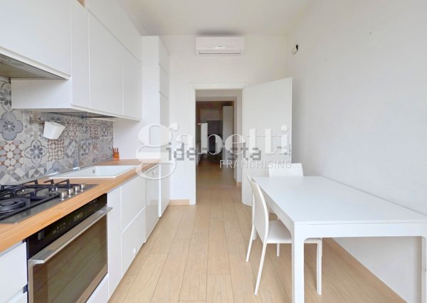 appartamento in affitto a Milano in zona Porta Nuova