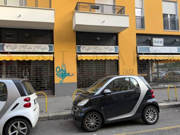 negozio in affitto a Milano in zona Guastalla