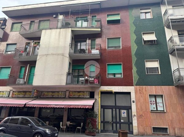 appartamento in affitto a Milano in zona Forze Armate