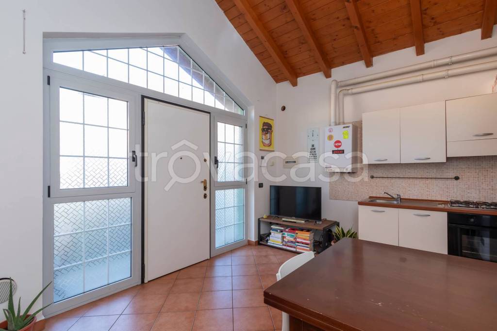 appartamento in affitto a Milano in zona Dergano