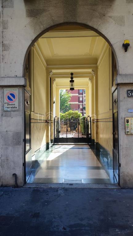 appartamento in affitto a Milano in zona Isola