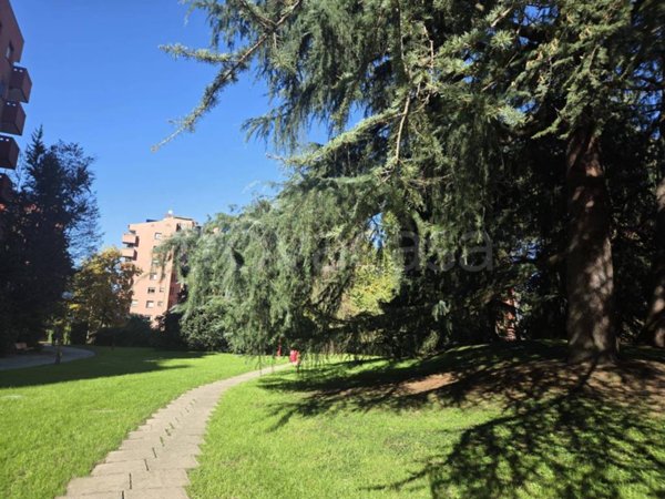 appartamento in affitto a Milano in zona Baggio