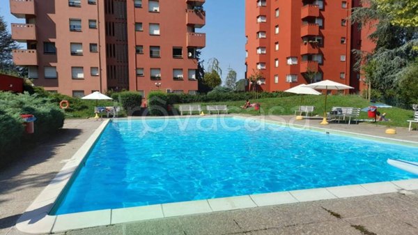 appartamento in affitto a Milano in zona Baggio