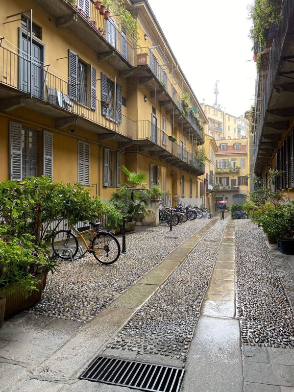 appartamento in affitto a Milano in zona Porta Genova