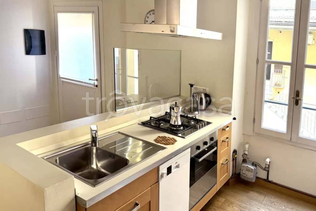 appartamento in affitto a Milano in zona Porta Vigentina